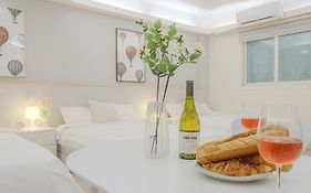 Dk House